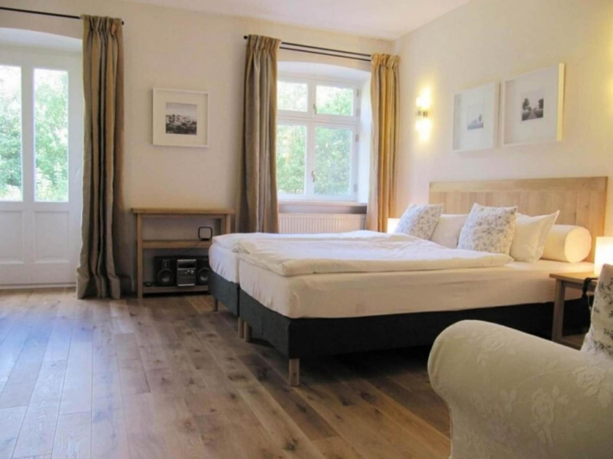 Apartment In Garz With Garden Buitenkant foto